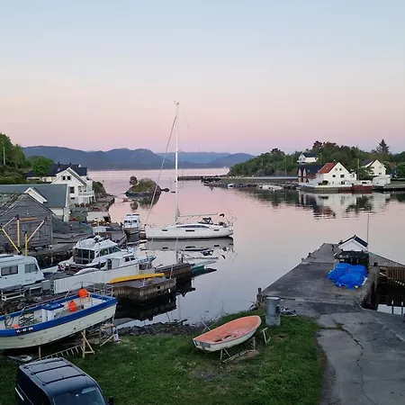 아파트 Sentral I Mosterhamn *