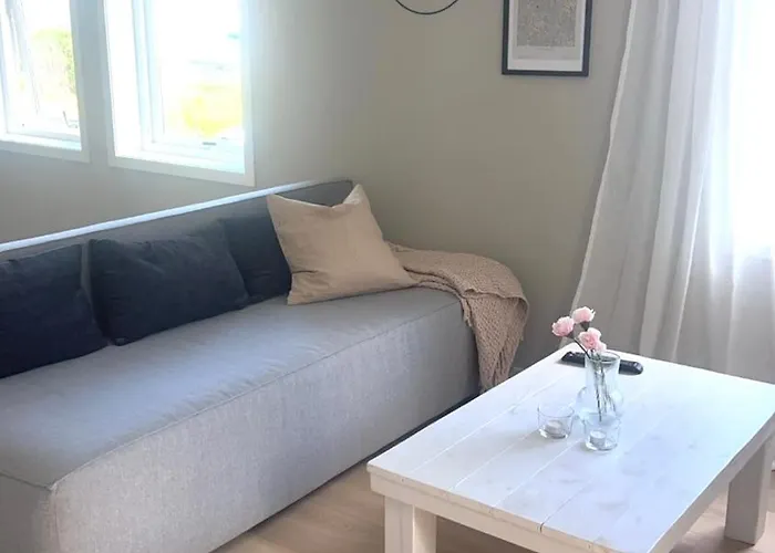Leilighet Sentral I Mosterhamn Bomlo